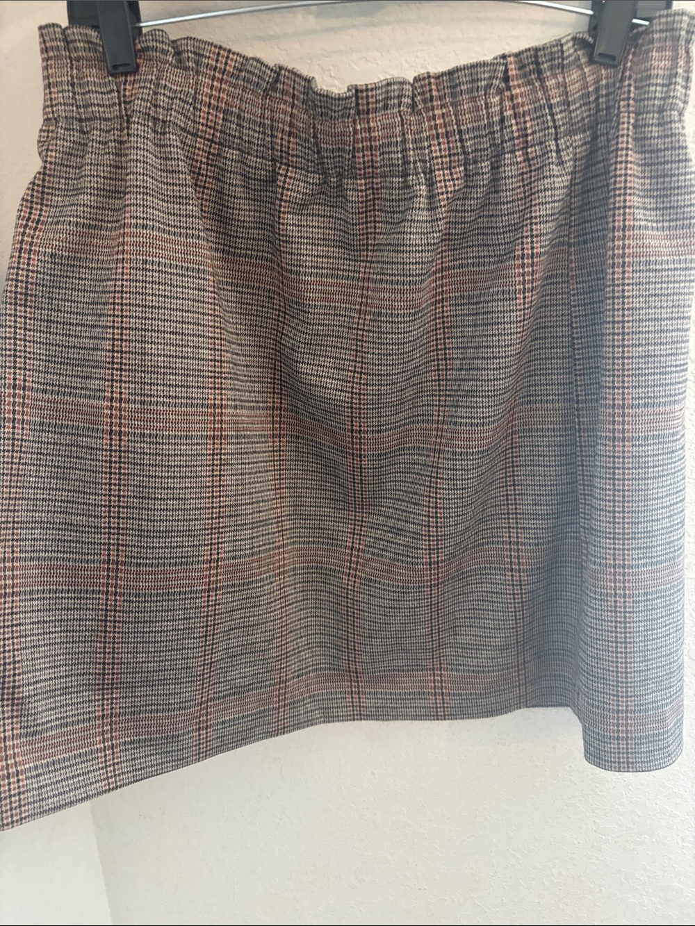 LOFT Plaid Mini Skirt in Gray with Rust Accents